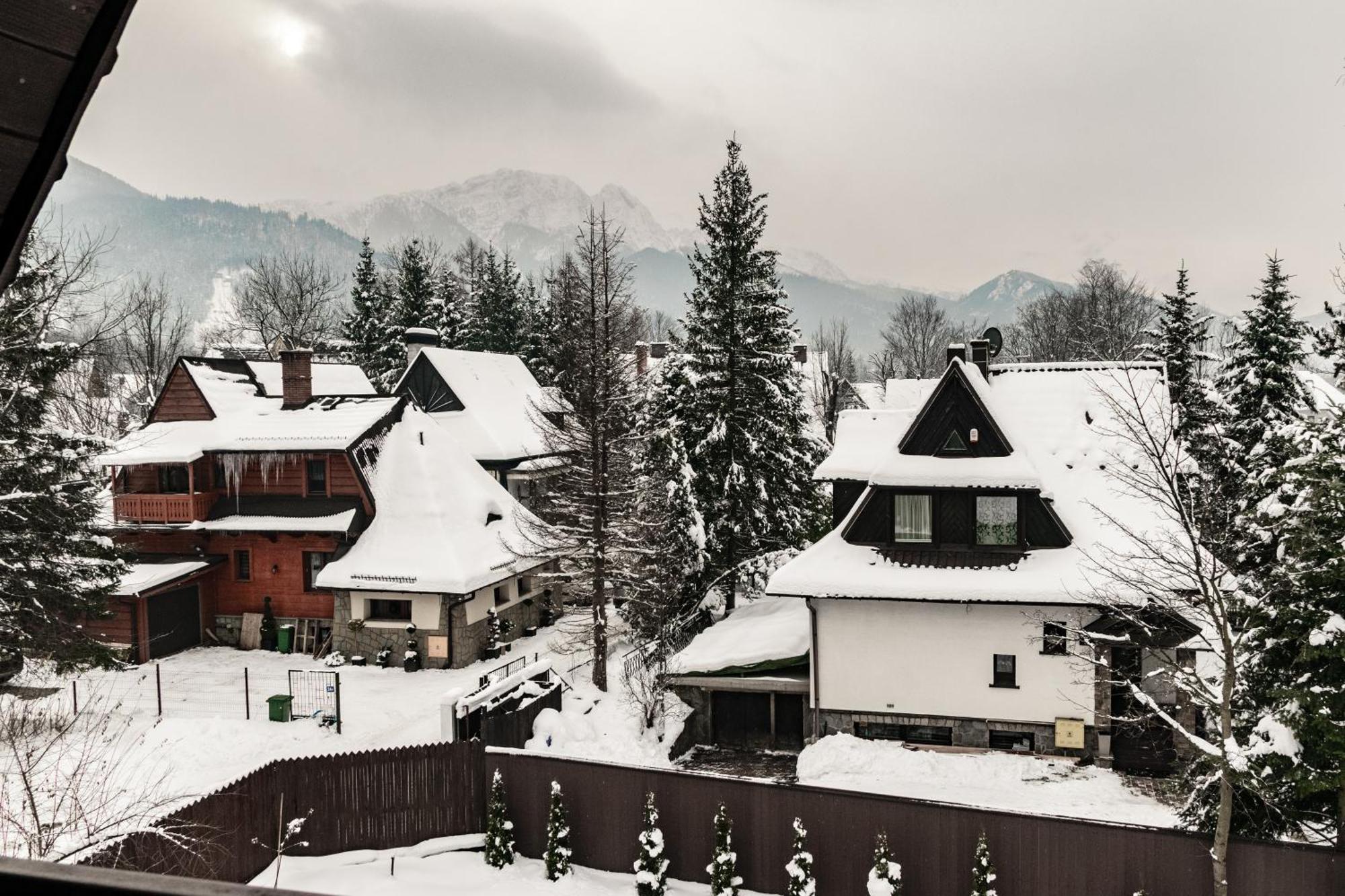 Pokoje Banas Zakopane Esterno foto